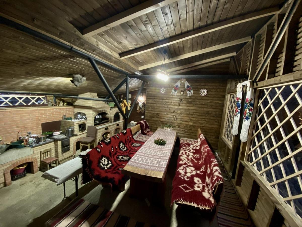 Cabana Gotan Moisei Exterior photo